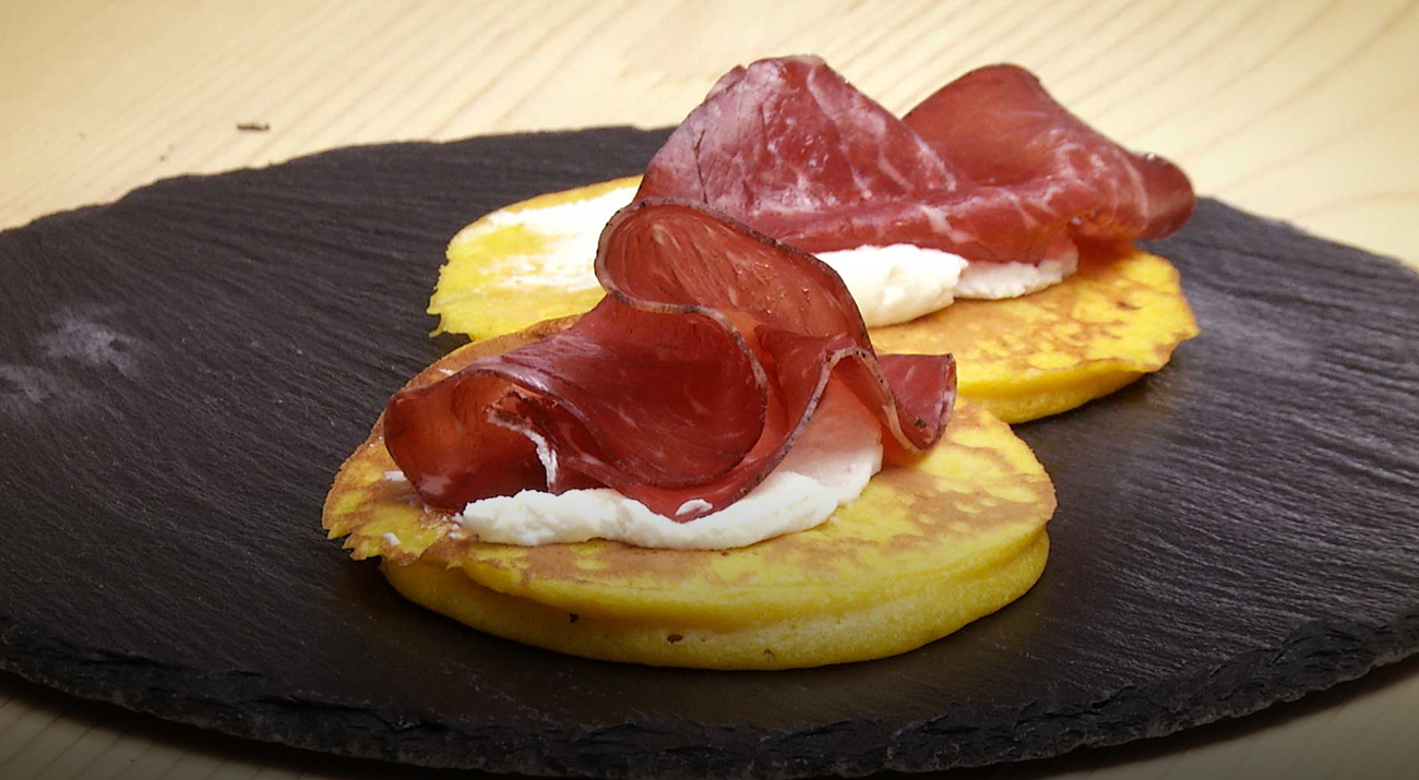 Pancakes di Zucca con Bresaola Black Angus Rigamonti